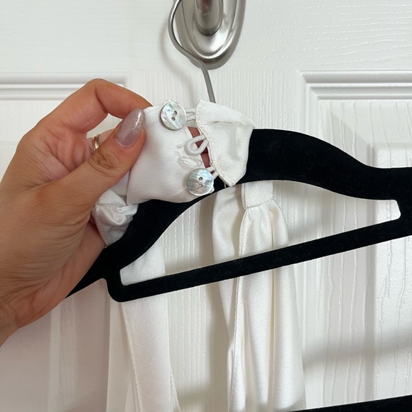 Show Me Your MuMu White halter dress - Picture 4 of 6